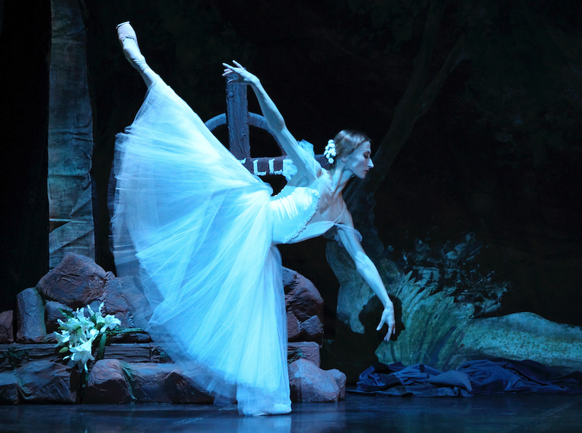 Giselle (Daria Klimentová). Photo: P. Bromilow-Downing.